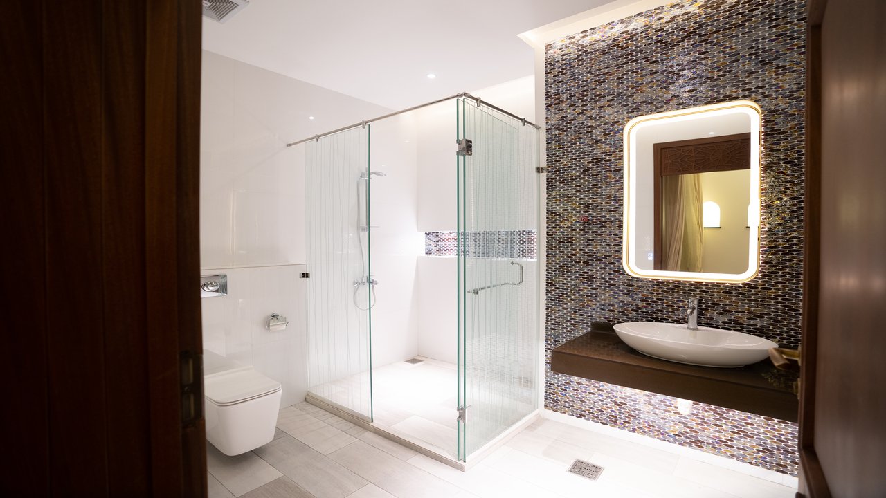 Glass Shower Enclosures