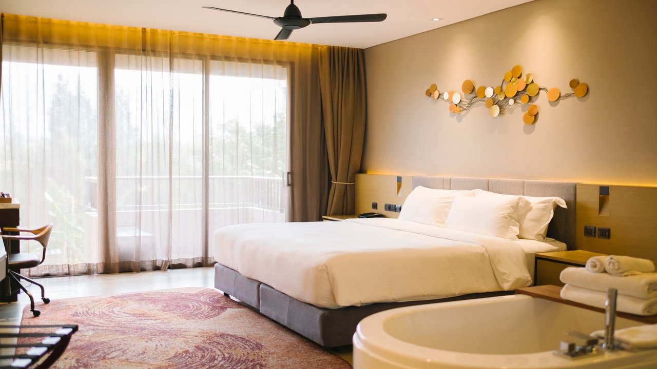 Hotel & Hospitality Interiors
